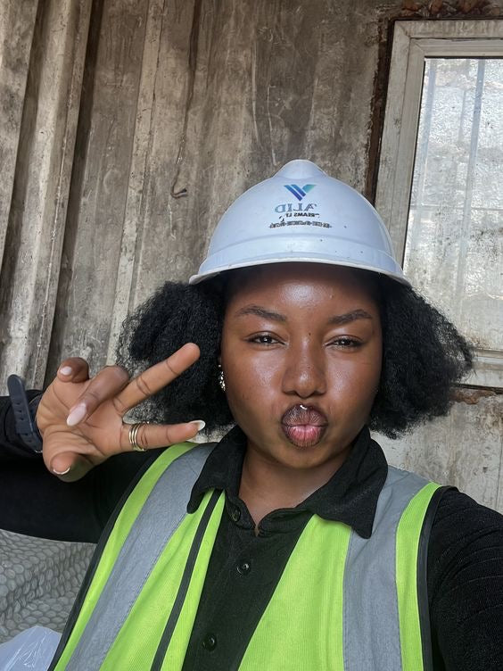 Marie (Côte d’Ivoire) – Réponse en 24 h ⏱️